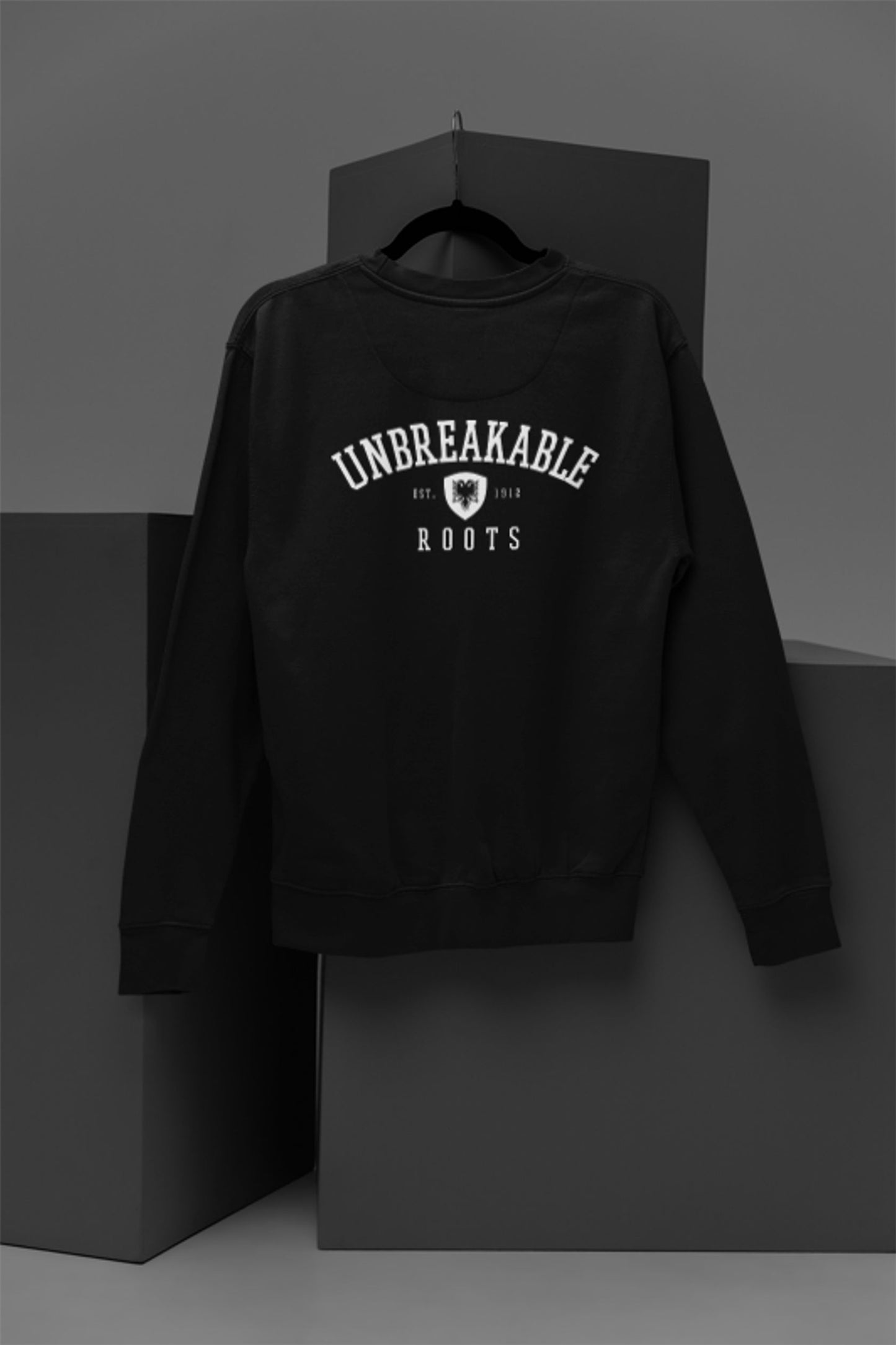 UB ROOTS 1912 CREWNECK SWEAT SHIRT